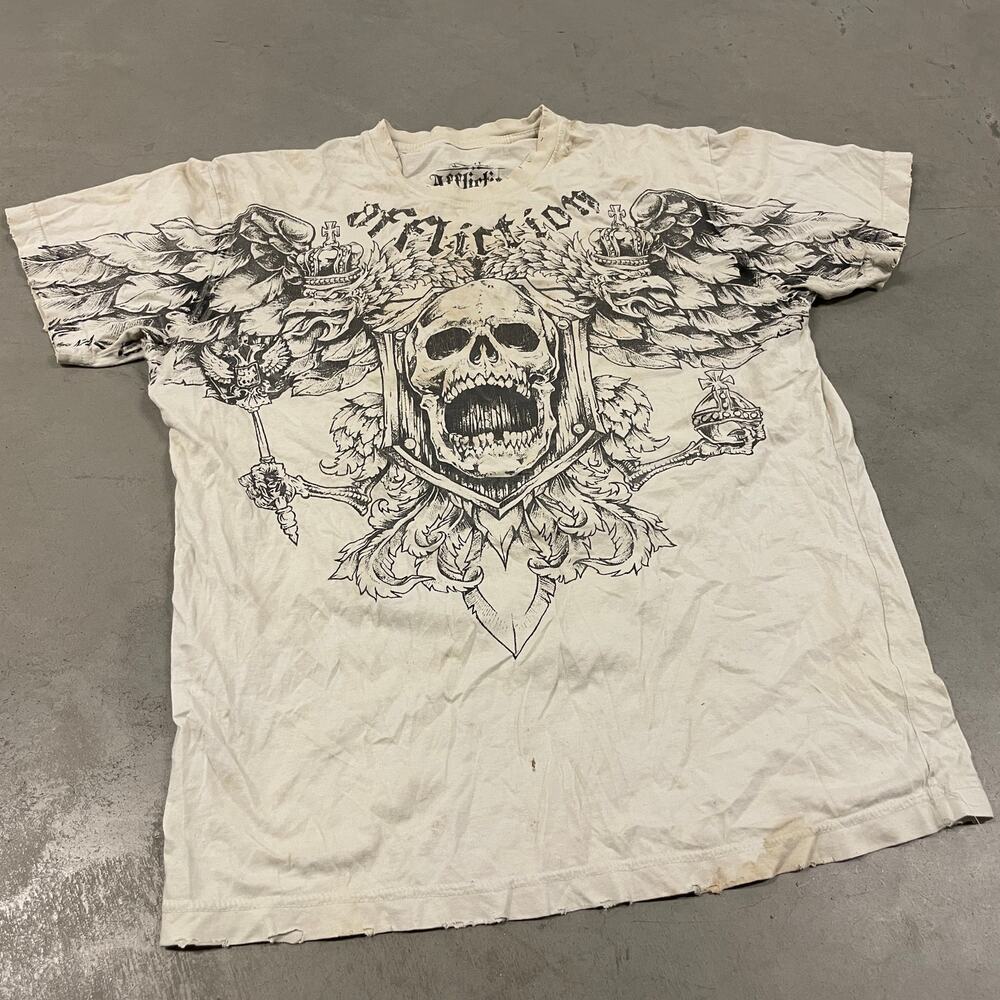 Y2K thrashed distressed affliction t-shirt